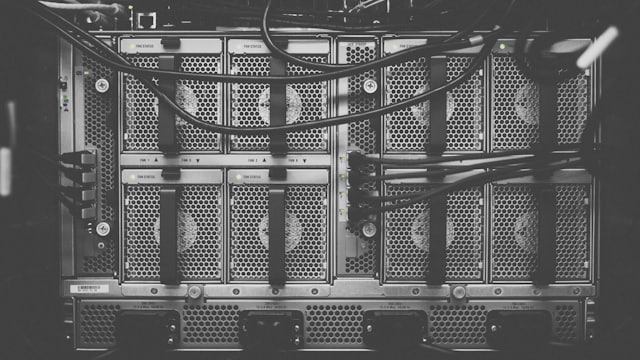 Artikelbild: Backup-Strategien für KMU: So schützen Sie Ihre Unternehmensdaten zuverlässig