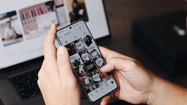 Artikelbild: Social-Media-Marketing für KMU: Strategien, die 2026 wirklich funktionieren